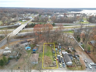 853 Harbor Ave, Lake Milton, OH 44429 - photo 4