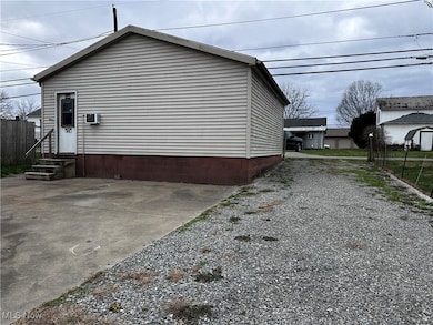 849 Walnut St, Caldwell, OH 43724 - photo 6