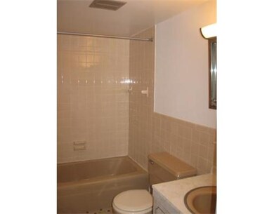 382 Massachusetts Ave unit 302, Arlington, MA 02474 - photo 7