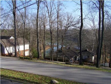 7613 Royal Harbour Cir, Ooltewah, TN 37363 - photo 2