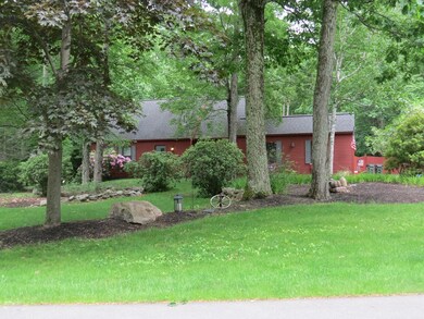 26 Wedgewood Dr, Londonderry, NH 03053 - photo 7