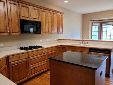 211 Robinson Way, Batavia, IL 60510 - photo 3