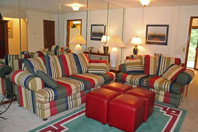 Flexible space for arranging furniture