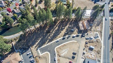 1313 SW Boardwalk Ln, Bend, OR 97702 - photo 3