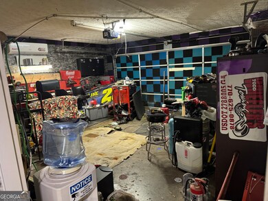 2036 Ross Ln, Locust Grove, GA 30248 - photo 6