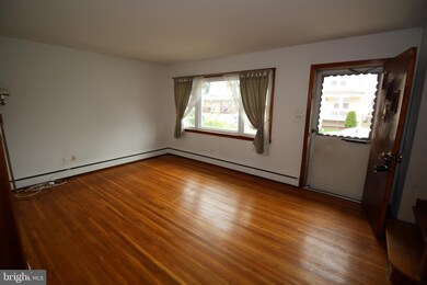 30 Ling St, Fords, NJ 08863 - photo 5