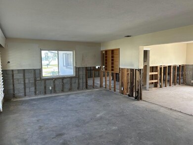 15816 2nd St E, Redington Beach, FL 33708 - photo 2