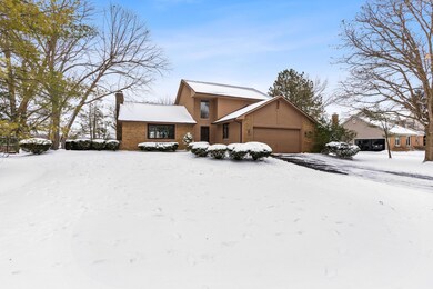 10825 Sierra Woods Cir, Plain City, OH 43064 - photo 2