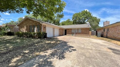 1625 Knoxville Dr, Bedford, TX 76022 - photo 3