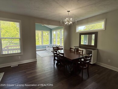 1472 Badlands Dr, Lansing, MI 48917 - photo 5