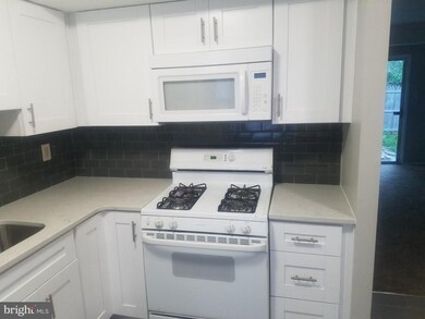 7608 Lotus Ct, Laurel, MD 20707 - photo 5