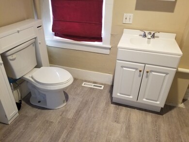 67 Raymond Marchetti St unit 2, Ashland, MA 01721 - photo 4