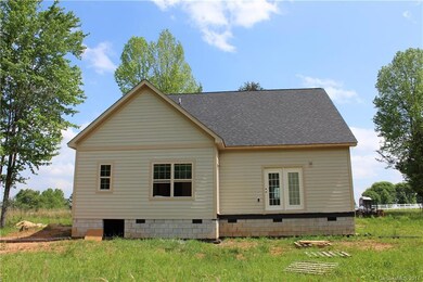 128 Skyland Dr unit 4, 5, Statesville, NC 28625 - photo 5