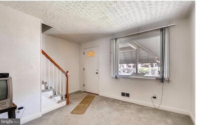 305 Allendale St, Baltimore, MD 21229 - photo 2
