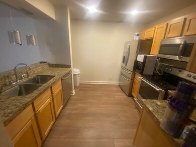 4777 Cedar Springs Rd unit 5B, Dallas, TX 75219 - photo 7