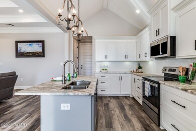 126 San Sebastian Dr, Youngsville, LA 70592 - photo 7