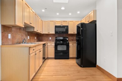 50 Maple St, Danvers, MA 01923 - photo 3