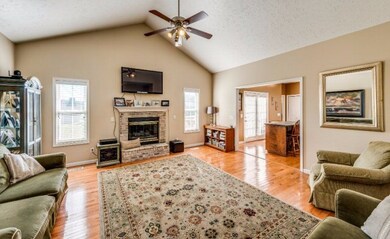 2816 Paran Pointe Dr, Cookeville, TN 38506 - photo 2