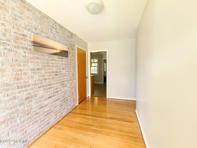 108 Ramona Ave, Jacksonville, NC 28540 - photo 2