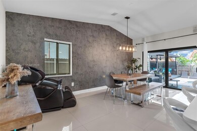 20025 NW 65th Ct, Hialeah, FL 33015 - photo 5