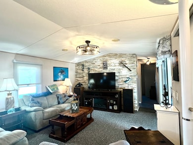 6906 Coconut Grove Cir, Ellenton, FL 34222 - photo 3