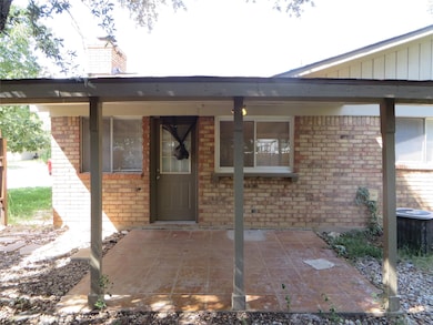 812 Ranch Rd unit B, Georgetown, TX 78628 - photo 6