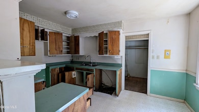 PXL_20250821_175234925~3