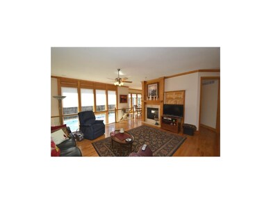 14711 W 50th St, Shawnee, KS 66216 - photo 3