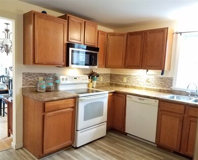 4 Dustin Terrace, Rochester, NH 03867 - photo 2