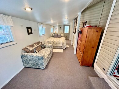 25 & 27 C St, Cascade, ID 83611 - photo 6