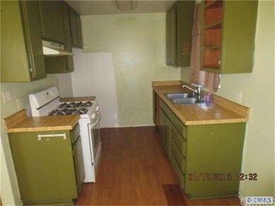 9077 Cedar St, Bellflower, CA 90706 - photo 7