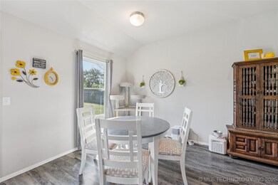 1521 S 31st St, Broken Arrow, OK 74014 - photo 7