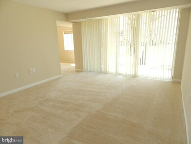 1408 Northgate Square unit 2A, Reston, VA 20190 - photo 4