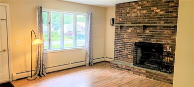 122 Everglade Ave, Warwick, RI 02886 - photo 4