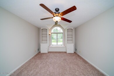 4405 Old Trace Ct, Floyds Knobs, IN 47119 - photo 5