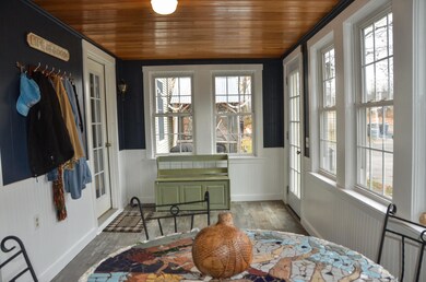 36 Plummer St, Gardiner, ME 04345 - photo 4