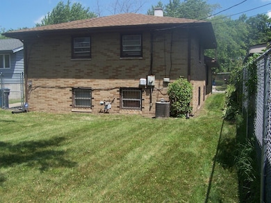 3135 W 20th Place, Gary, IN 46404 - photo 4