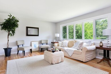 6 Highview Cir Middletown NJ-print-005-8