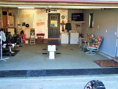 120 E Oak St, Roachdale, IN 46172 - photo 4