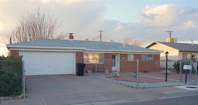 2413 Yale Ave, Alamogordo, NM 88310 - photo 2