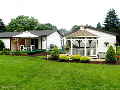 106 Meadow Run Ln, Stroudsburg, PA 18360 - photo 4