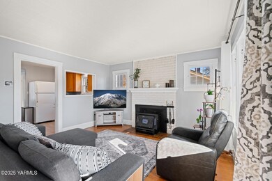 3009 W Chestnut Ave-7 copy