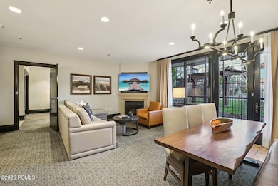 2-web-or-mls-Frostwood Blvd-S1211-005