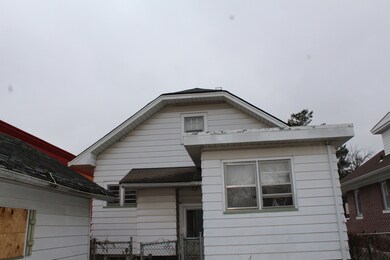 466 Hinman St, Aurora, IL 60505 - photo 2