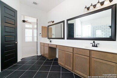 4223 Artabri, San Antonio, TX 78261 - photo 5