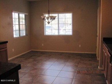 kitchen eating area