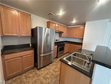 10719 Azure Ocean Ave, Las Vegas, NV 89166 - photo 6