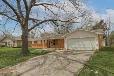 1905 Laurel Rd, Gainesville, TX 76240 - photo 3