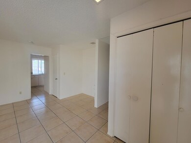 10401 Ashwood Dr unit AB, El Paso, TX 79935 - photo 6