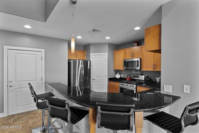 945 E Playa Del Norte Dr #4024-4